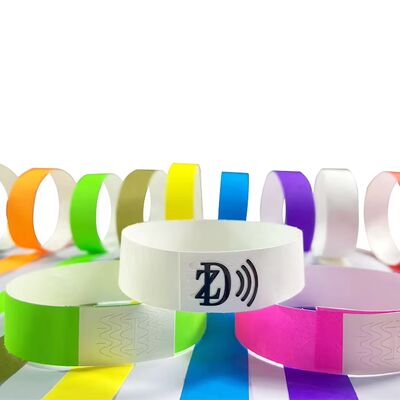 Pulsera RFID de papel impermeable con logo de impresión personalizado, pulseras Tyvek desechables para fiestas, entradas, pulseras de identificación