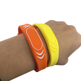 Pulsera durable del microprocesador de la voz pasiva RFID para el hospital de Waterpark del pago